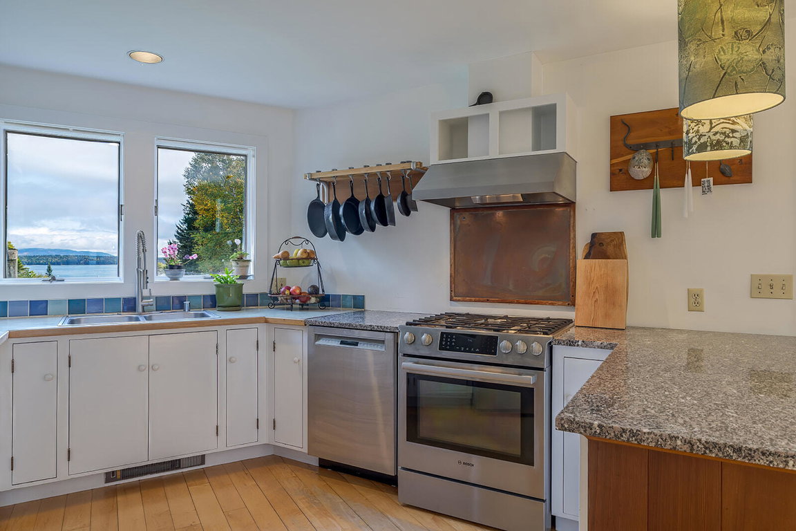 42-436 Flye Point Road-DTP