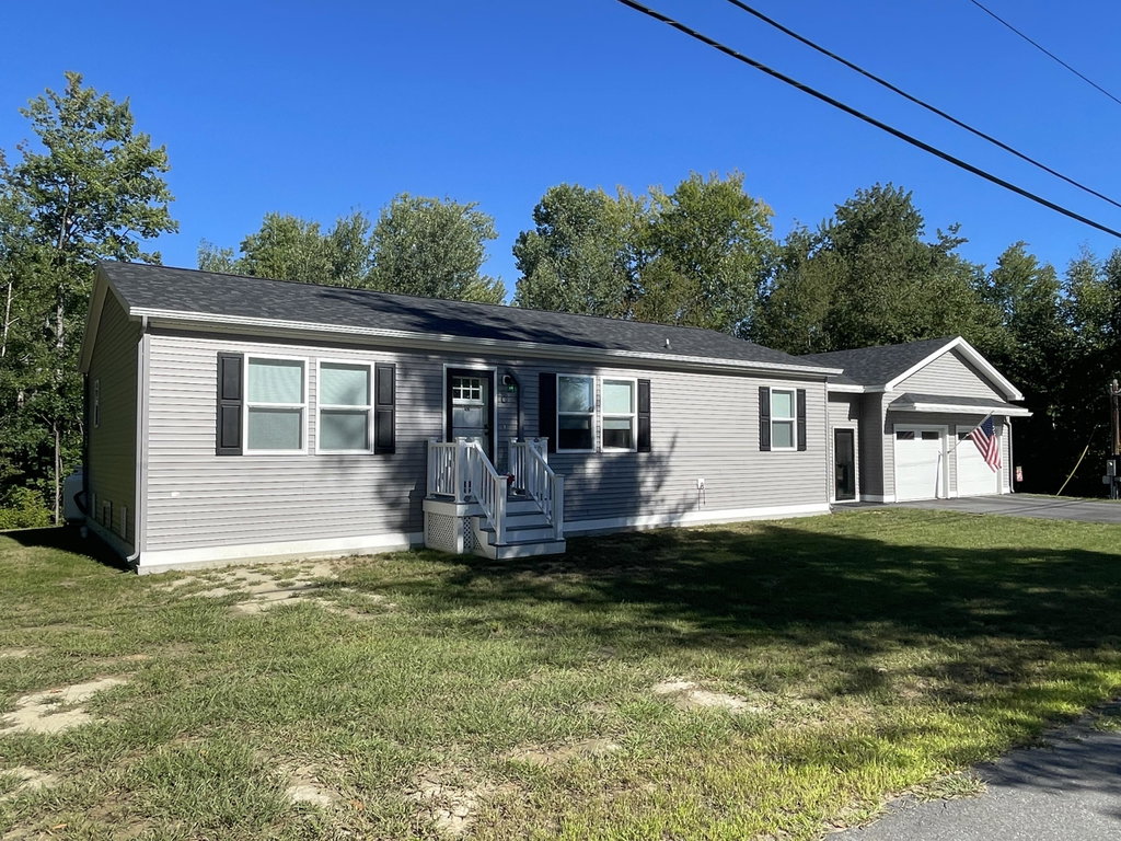 105 Pinewood Acres Road Bowdoin