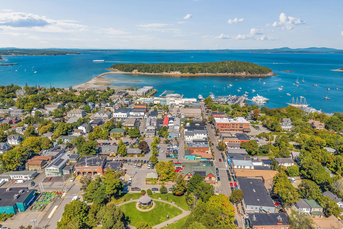 69-web-or-mls-14-cottage-st