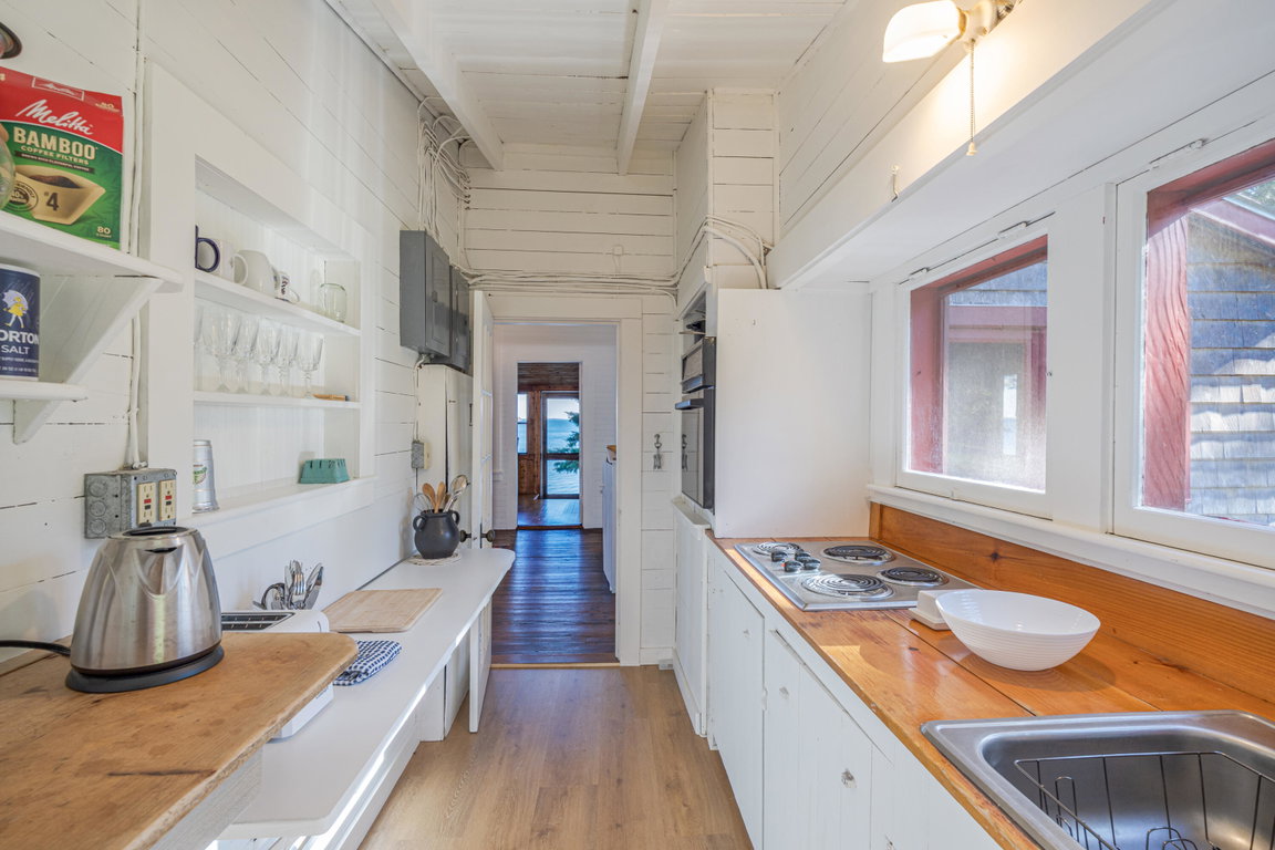 60-32 Lichen Lane-DTP