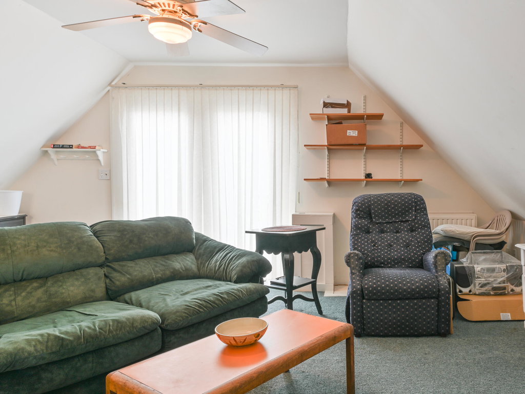 Studio Apt 3