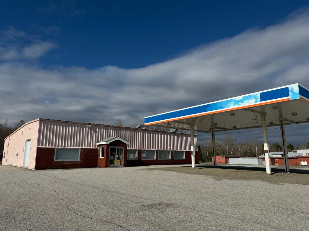 953 Central Street Millinocket