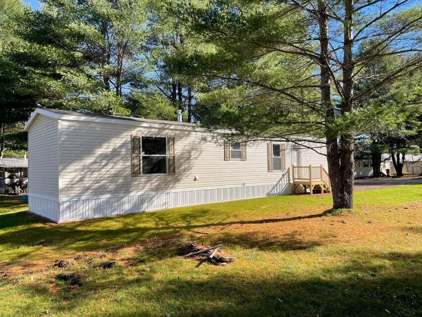 163 Brier Lane Farmington