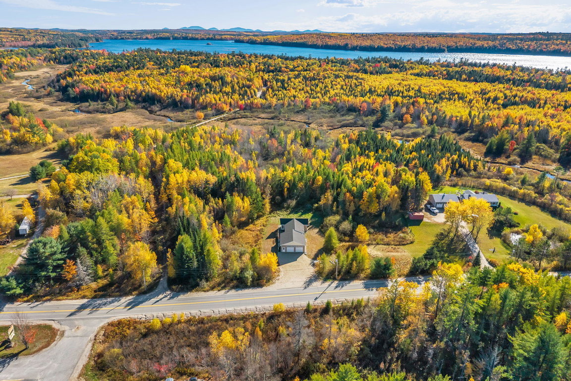48-web-or-mls-1212-eastbrook-rd