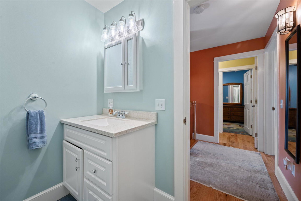 065-Bathroom 2