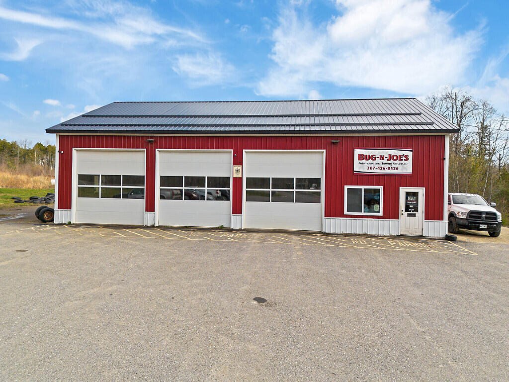 283 Hinckley Road Clinton