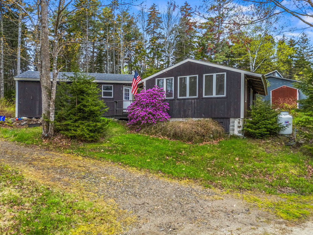 28 & 36 Ledgemere Road Harpswell