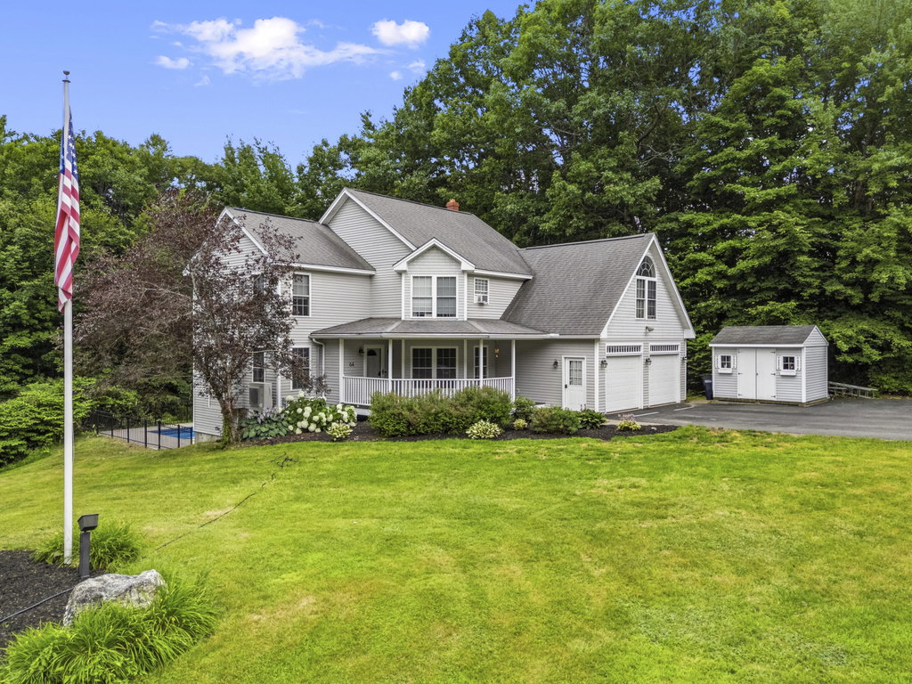 64 Jennifer Drive Auburn
