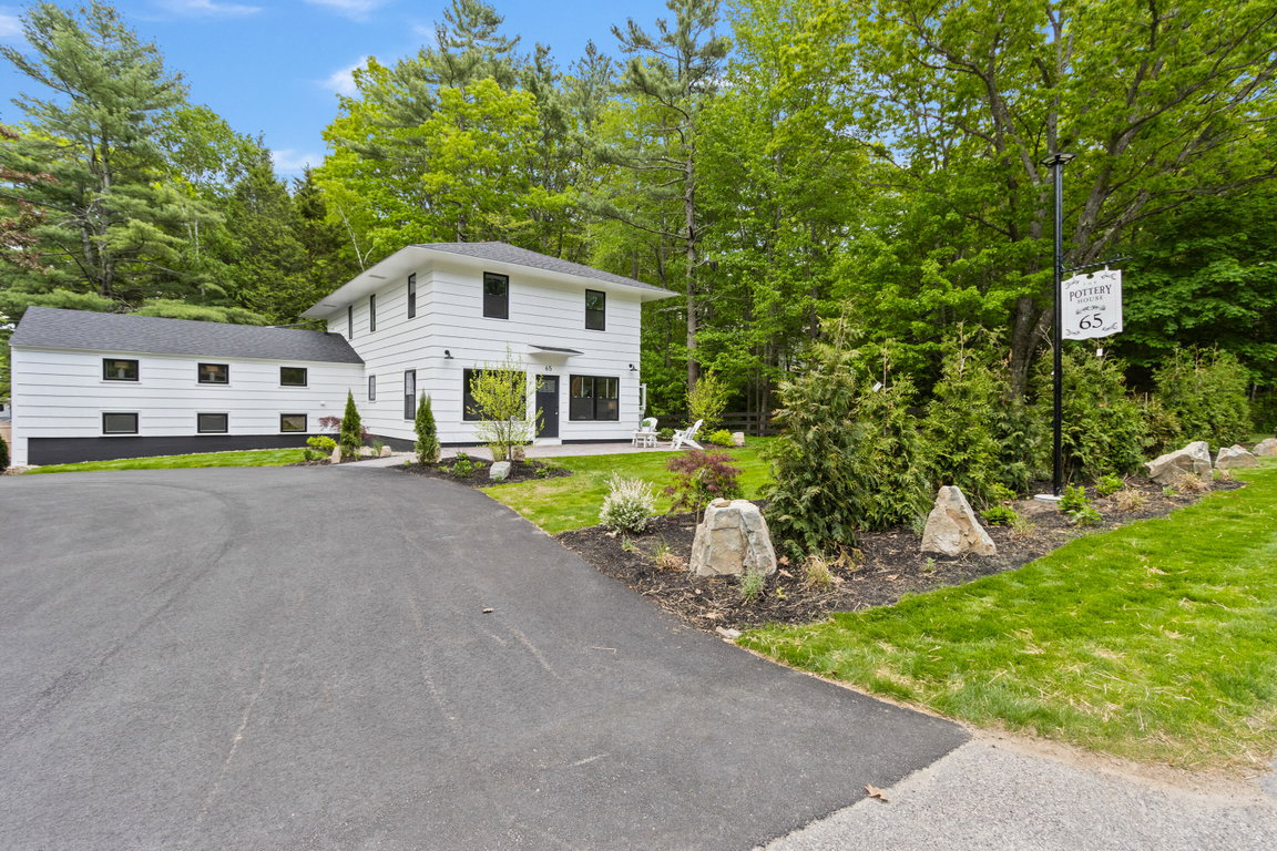 65 Middle Road Falmouth