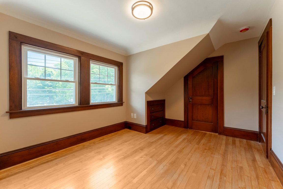 292Main_039