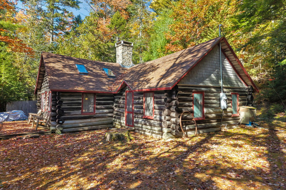 71-web-or-mls-25-dickens-farm-rd