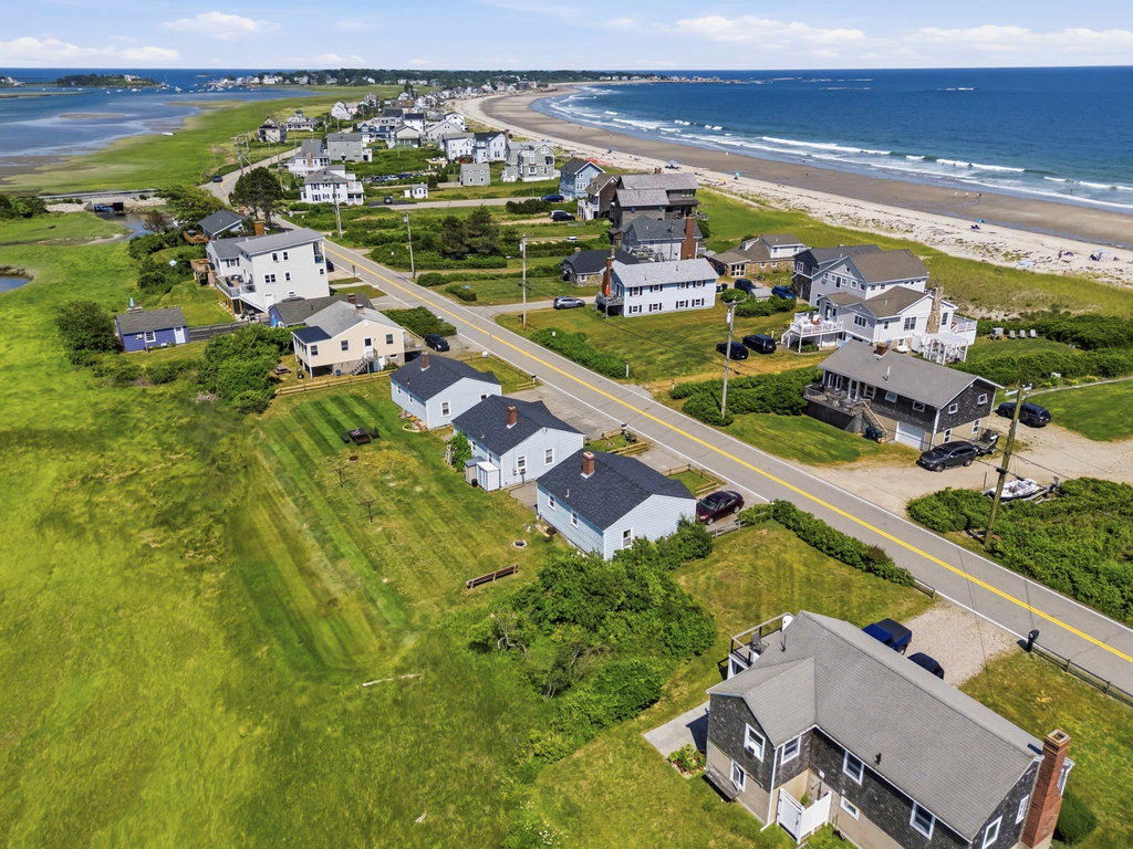18-22 Fortunes Rocks Road Biddeford