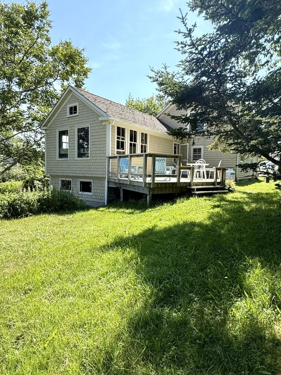 399 Mooseneck Road Addison