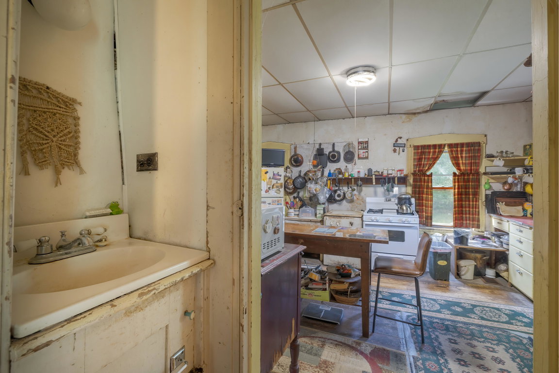 37-47 Turkey Farm Road-DTP