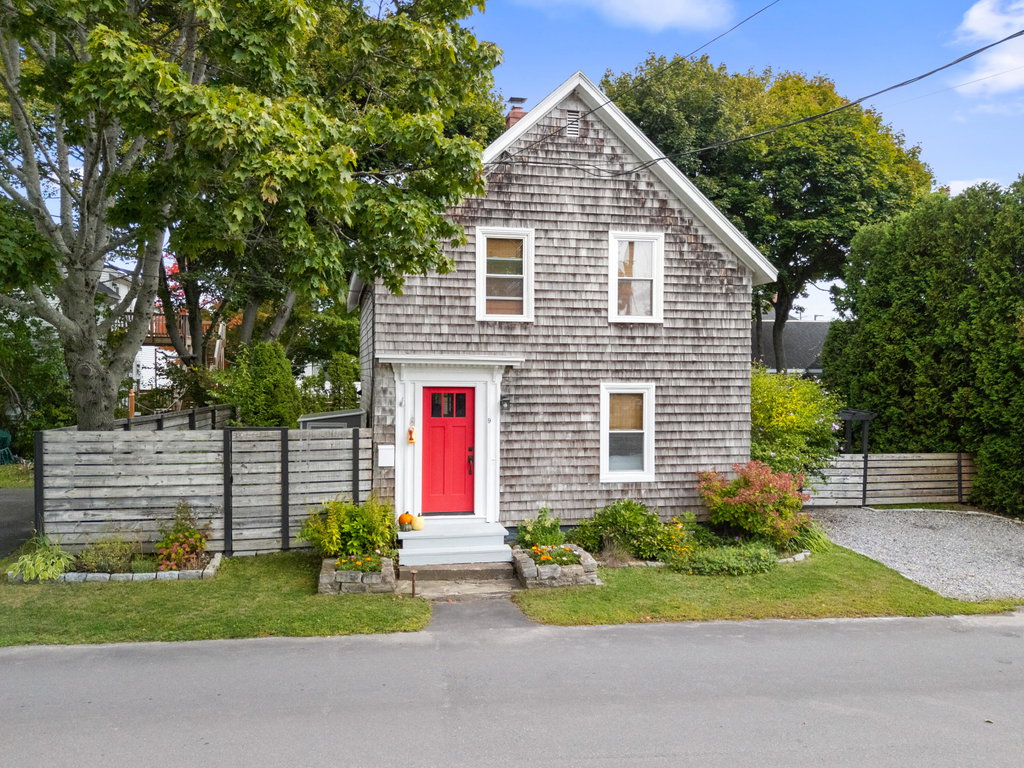 Camden Coast Real Estate