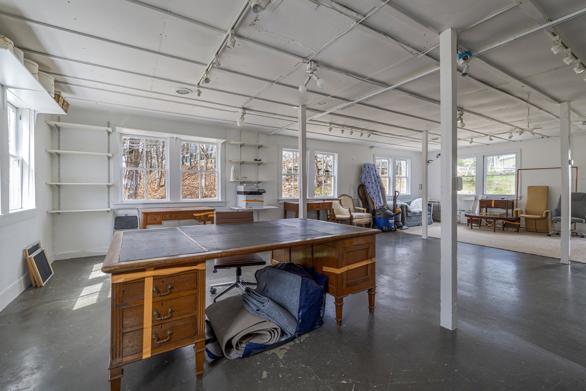 73-33-37 Water Street-DTP