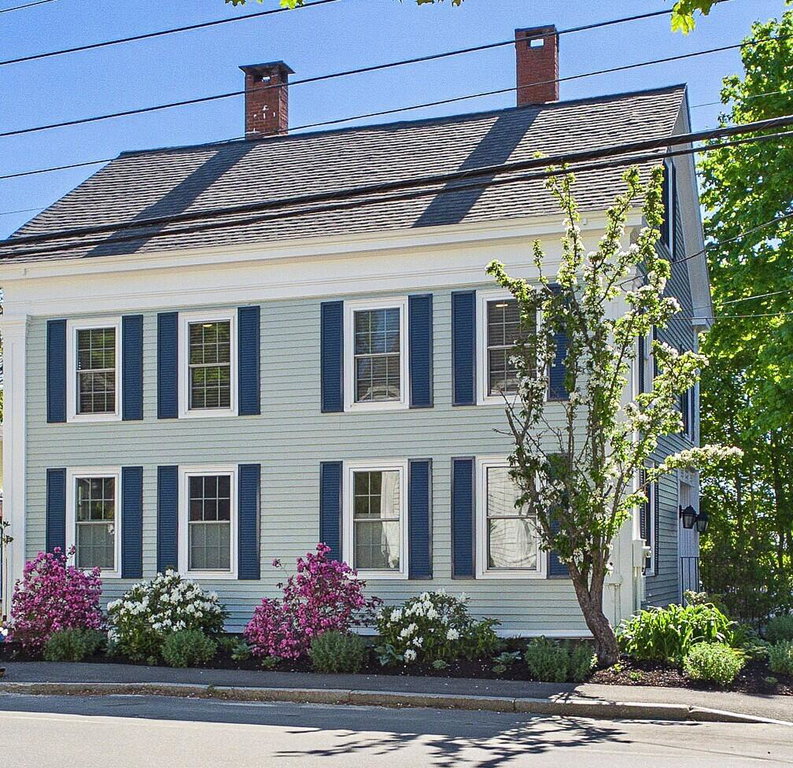 1059 Washington Street Bath