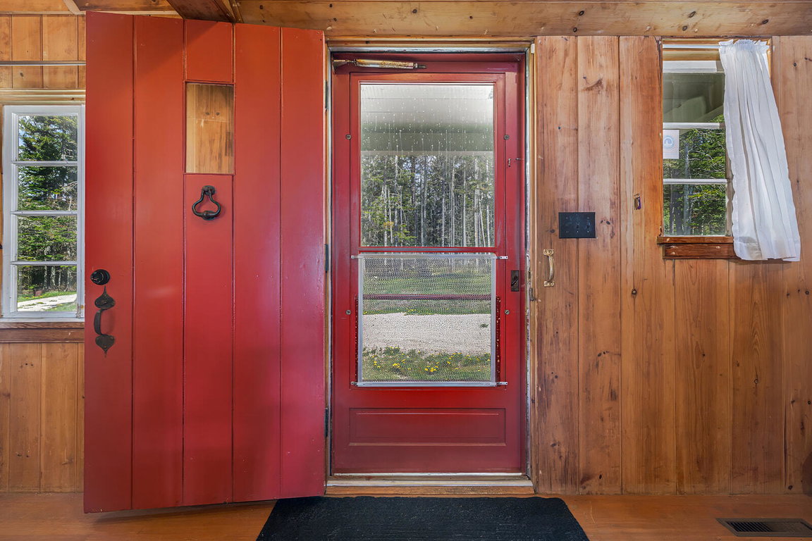 12-40 Wells Cove-DTP_websize