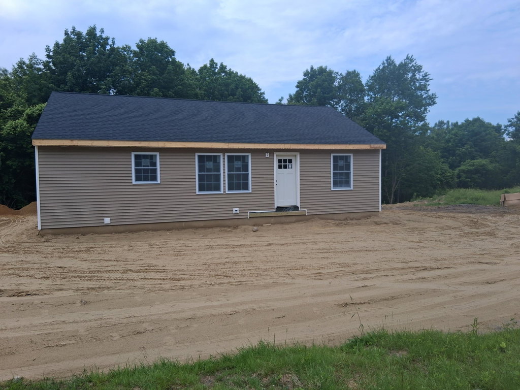 1122 Post Road Bowdoinham