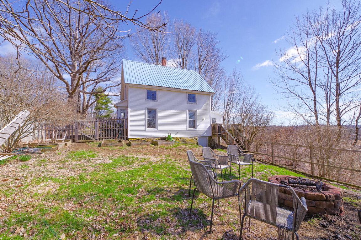 313 Meadow Road Thomaston
