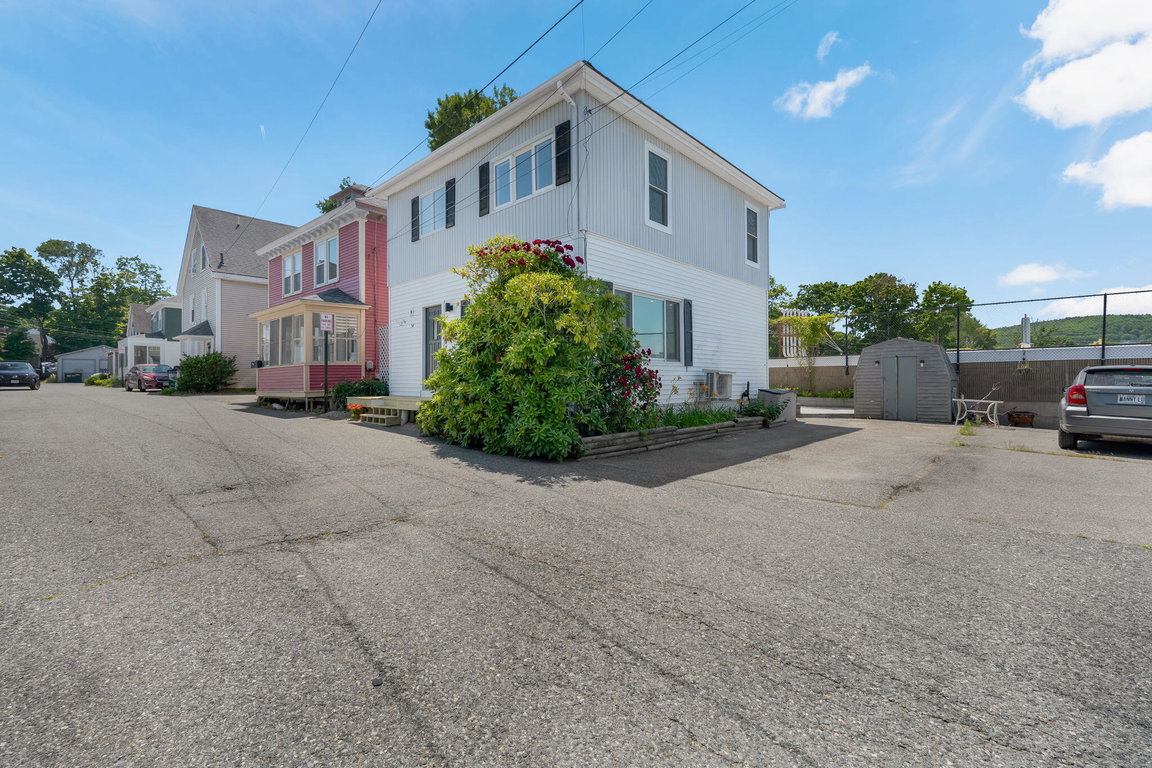 29-web-or-mls-54-greeley-ave