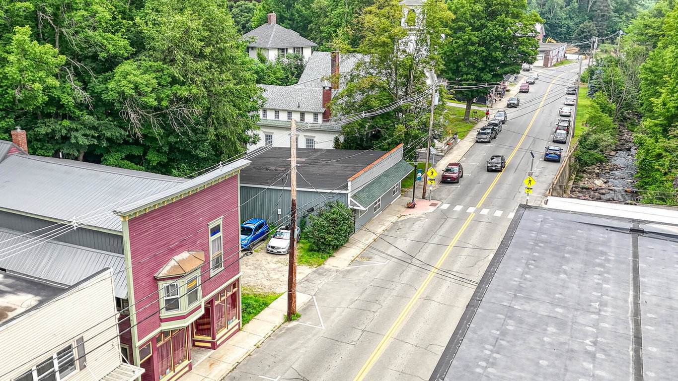 370 Main Street Wilton