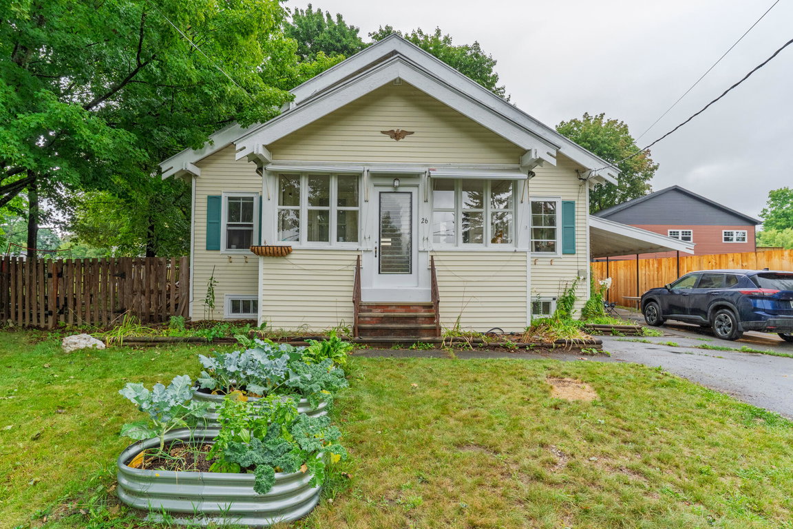 26 Rollins Street Bingham