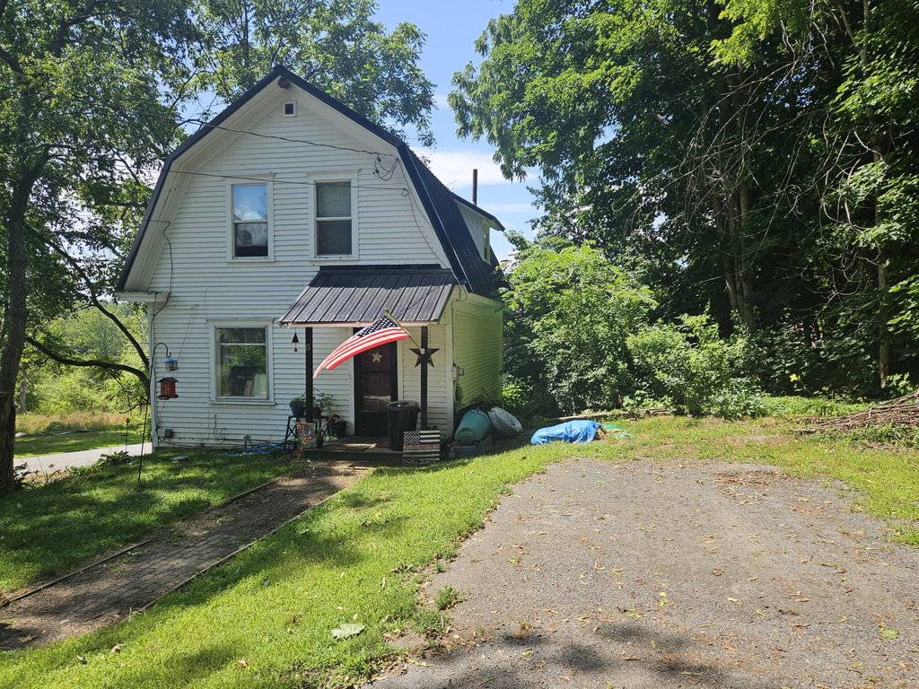 15 Water Street Milo
