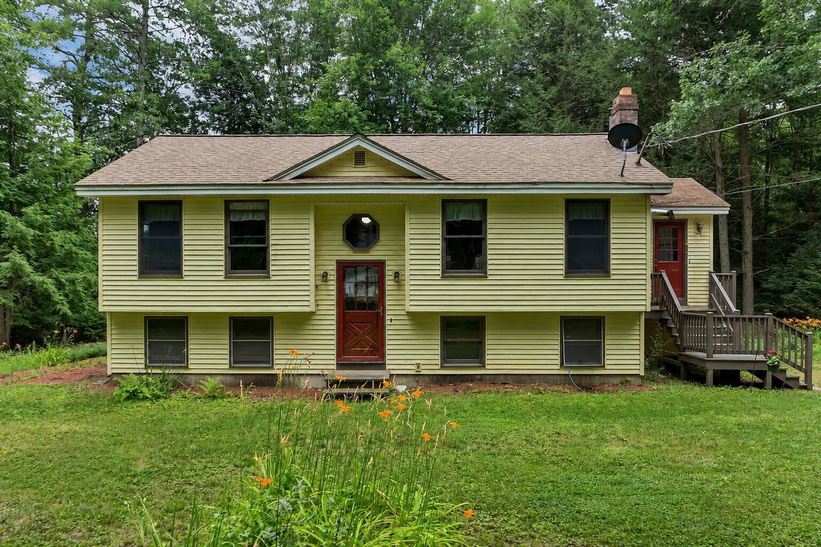 52 Pine Grove Lane Lebanon