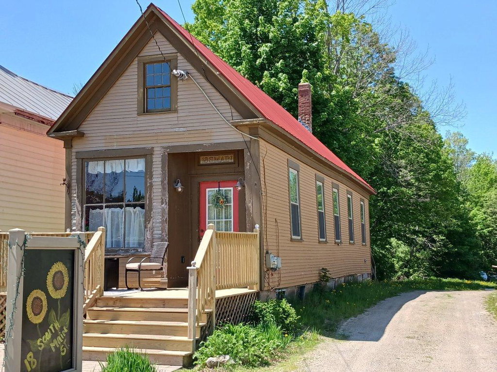 18 Main Street Andover
