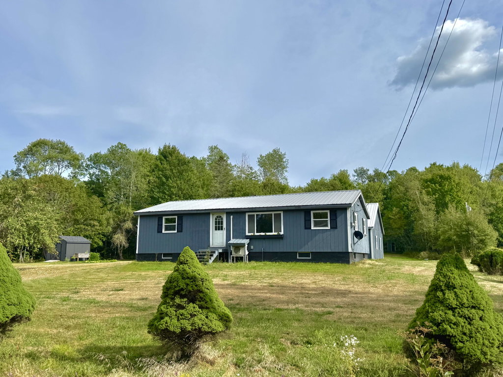 40 Cove Road Winterport