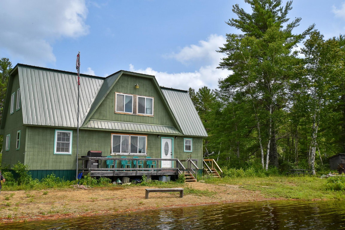 10 Witham Island Ebeemee Twp