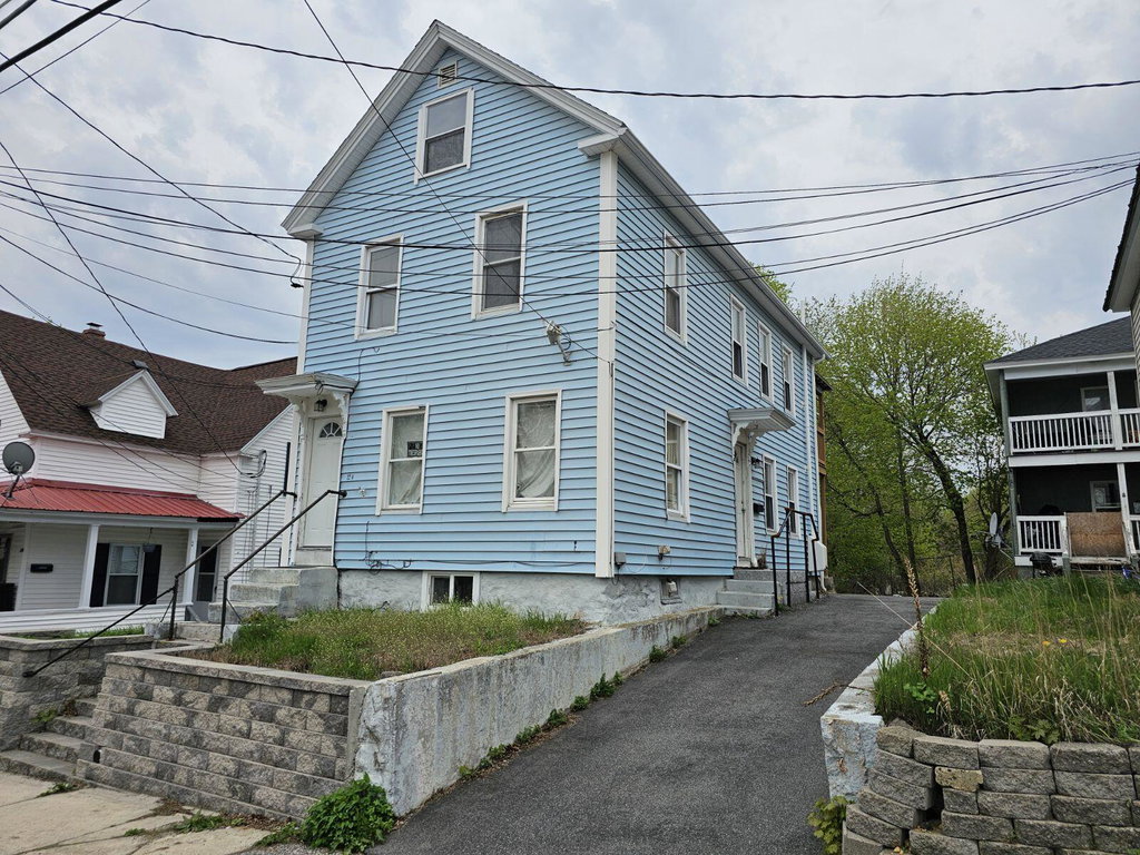 22 Thompson Street Sanford