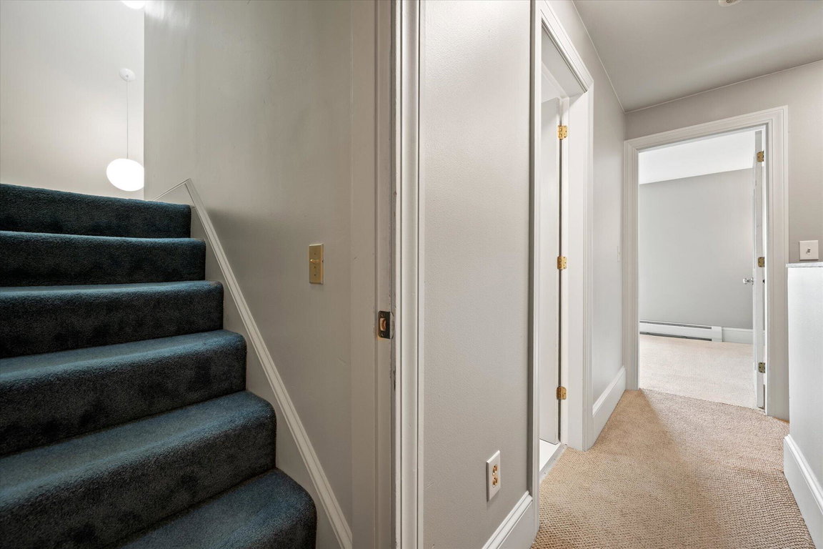 32-Stairs to 3rd and Bonus