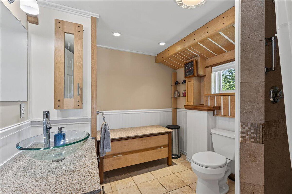 24-107 Ledgelawn Ave (39 of 96)