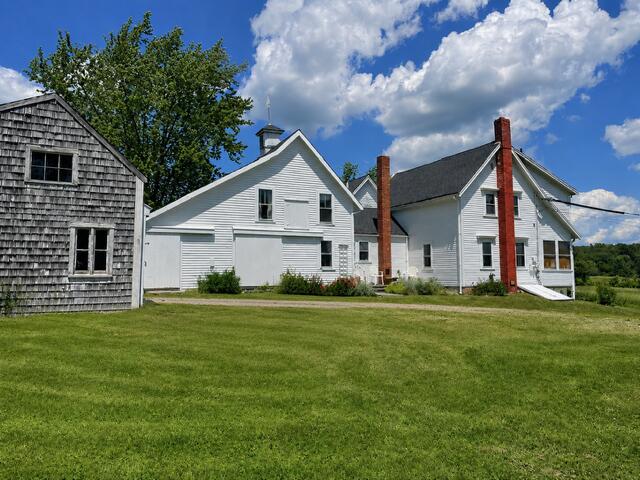 1500 State Route 32  Bristol