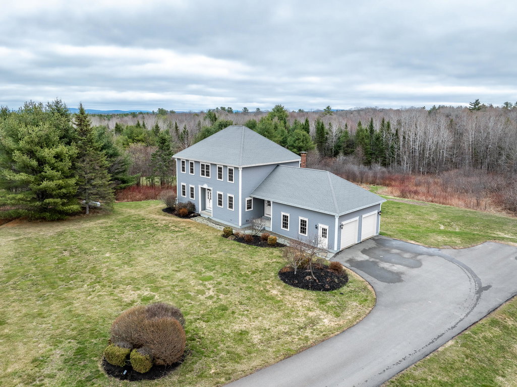 32 Country Meadow Drive Hampden