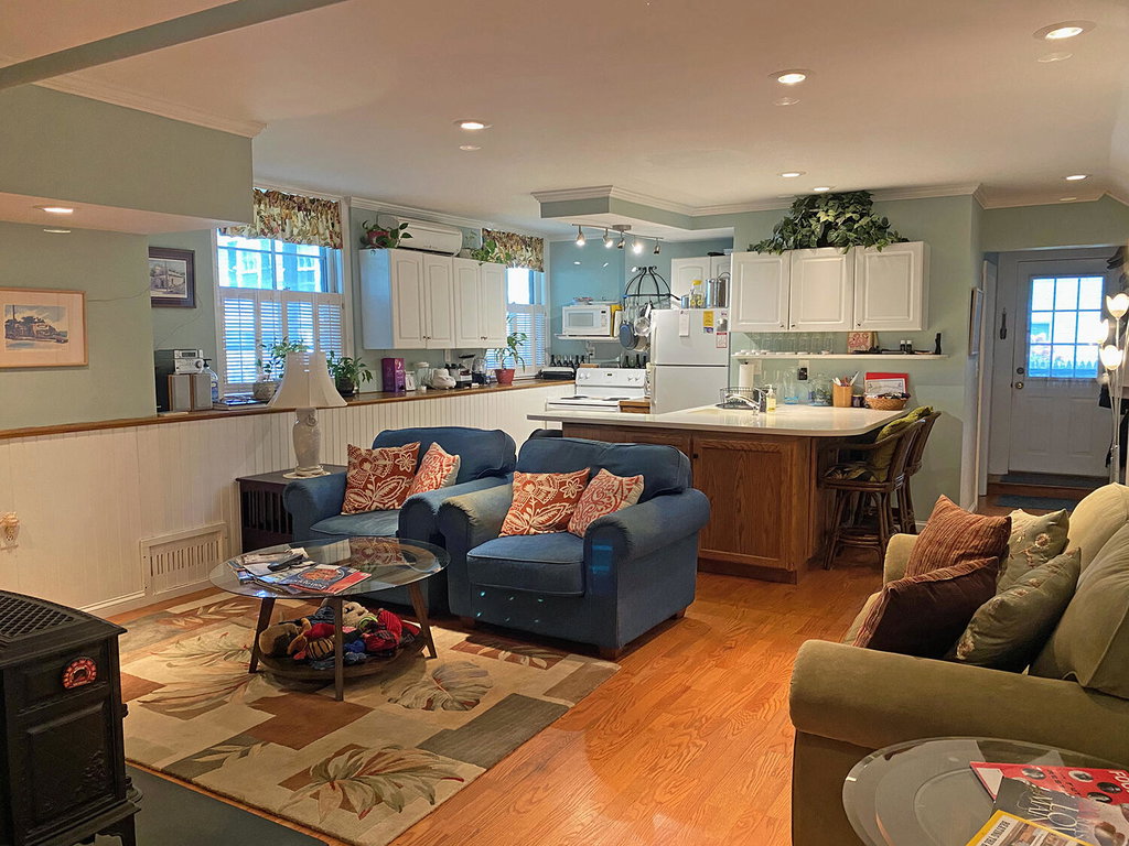 42-Owner Apt-5057