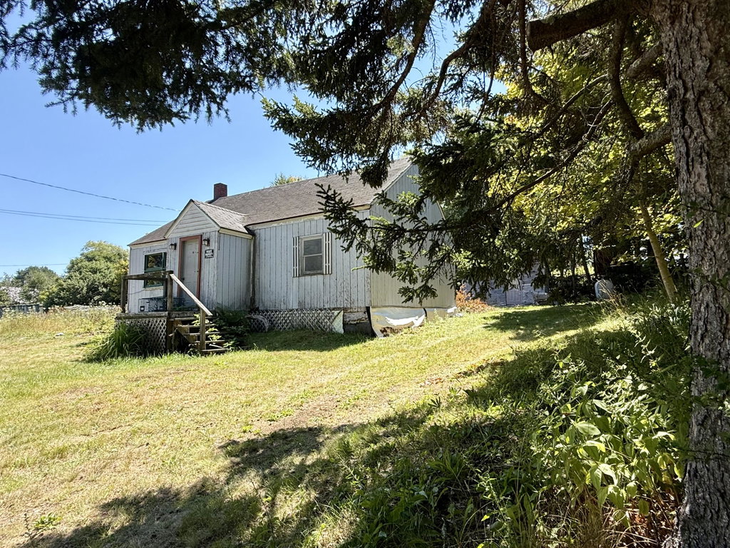 10 Dresner Street Eastport