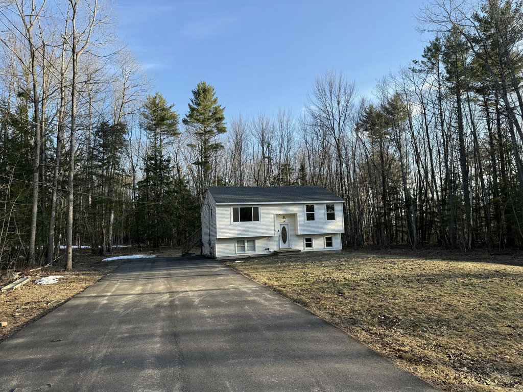66 Waterhouse Road Gorham