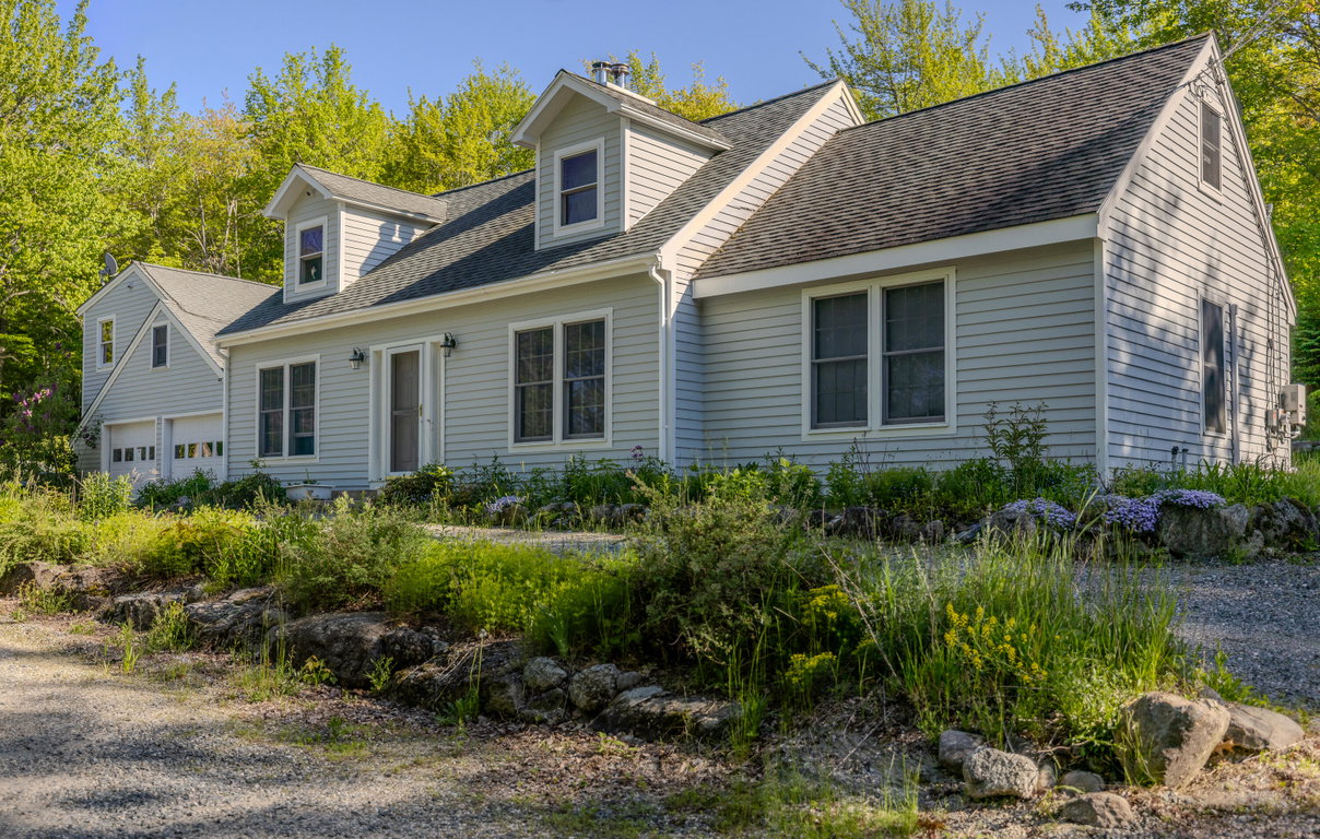 31 Newbury Neck Road