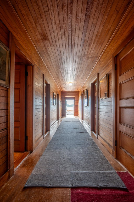 16-Upper Hall Church House-6062-HDR