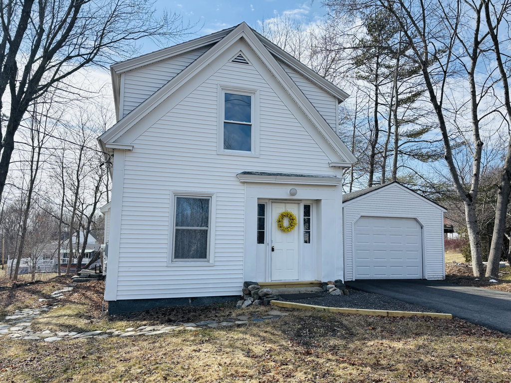 41 Dean Street Winterport