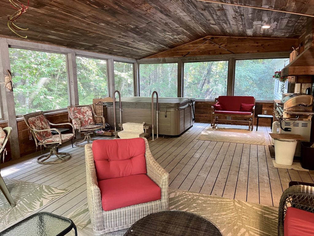 Large Screened Porch