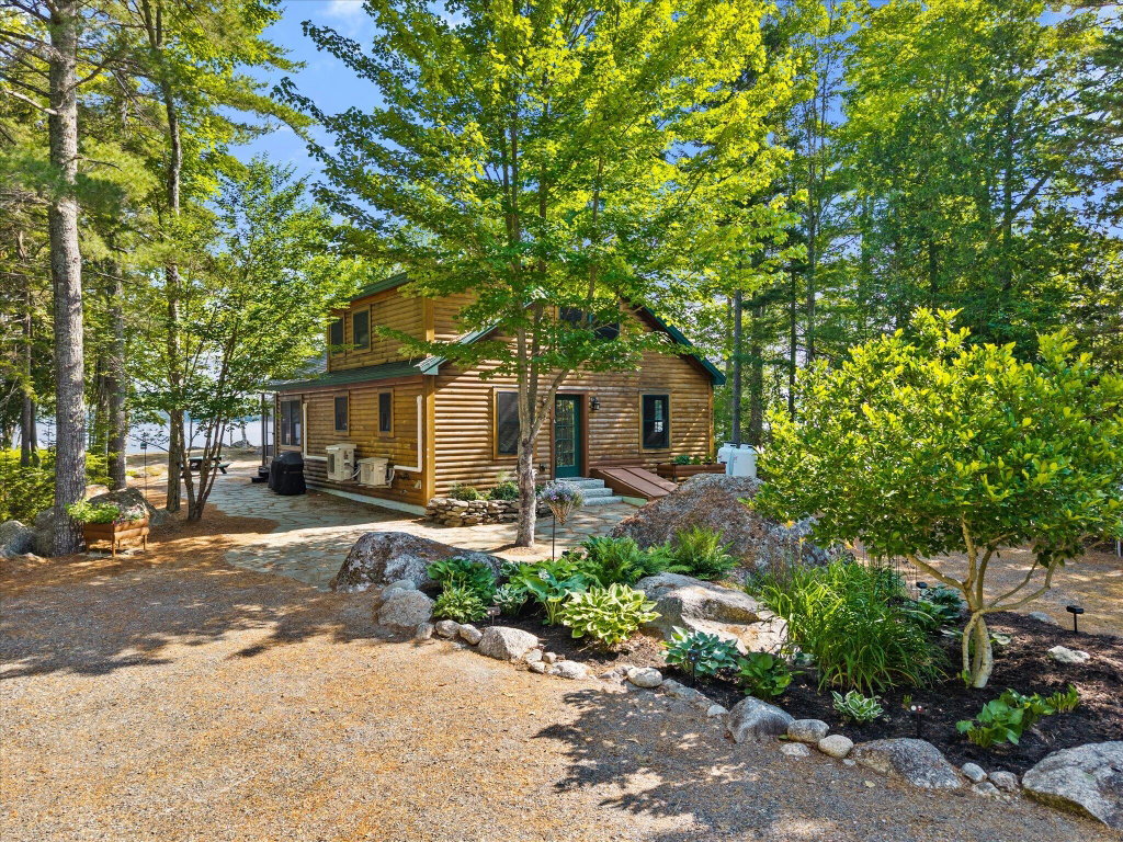44-242 Black Bear Way