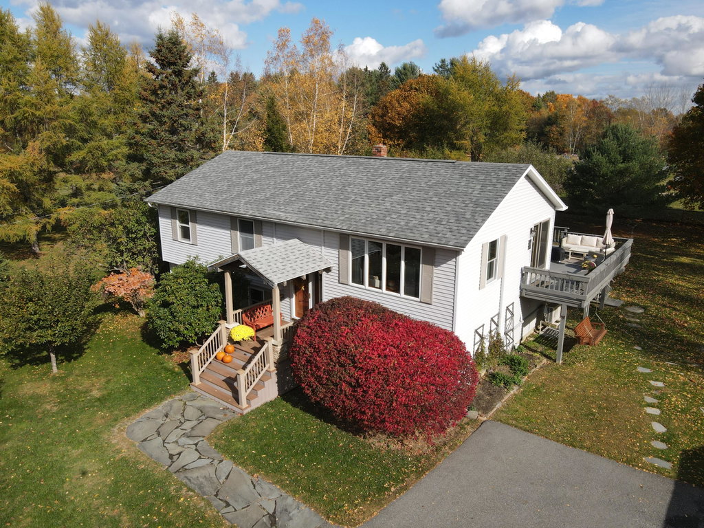1013 Sunset Avenue Glenburn