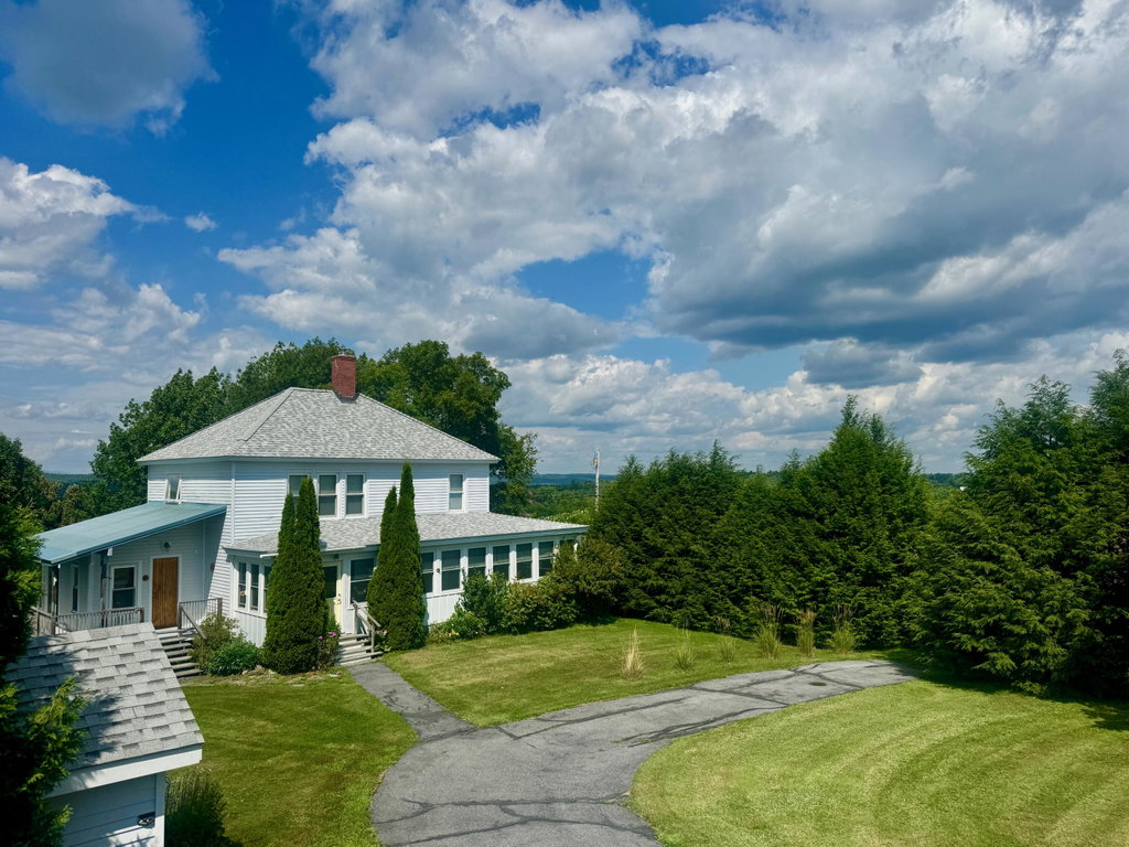 1261 Dexter Road Dover-Foxcroft