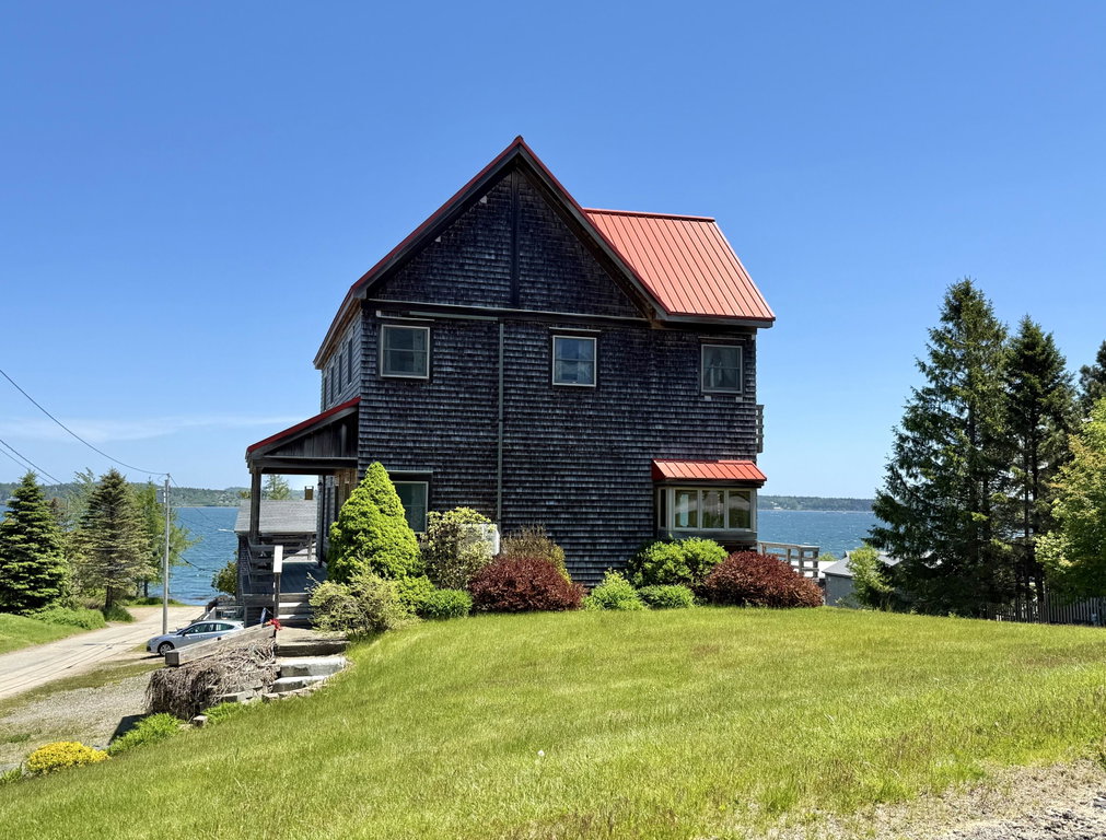 5 Franklin Street Eastport