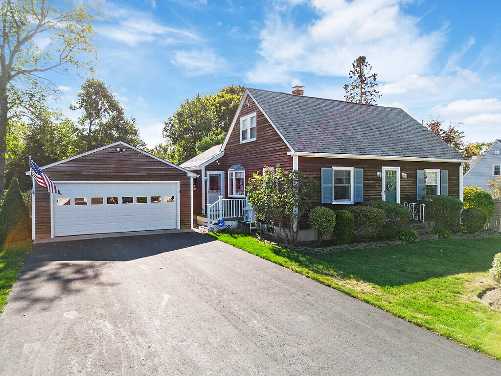 3 Chester Avenue Falmouth