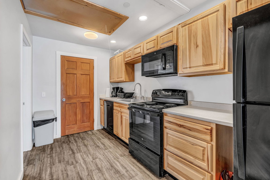 25-web-or-mls-14-cottage-st